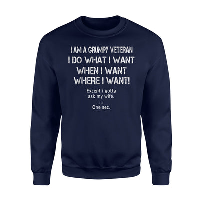 I Am A Grumpy Old Man But Love My Wife Sweatshirt